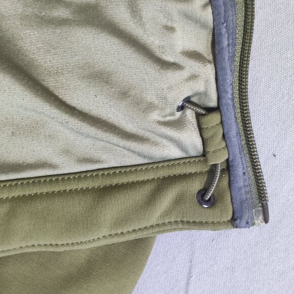 Cabela's softshell jacket men's size M military green colour outdoor performance - Picture 11 of 14